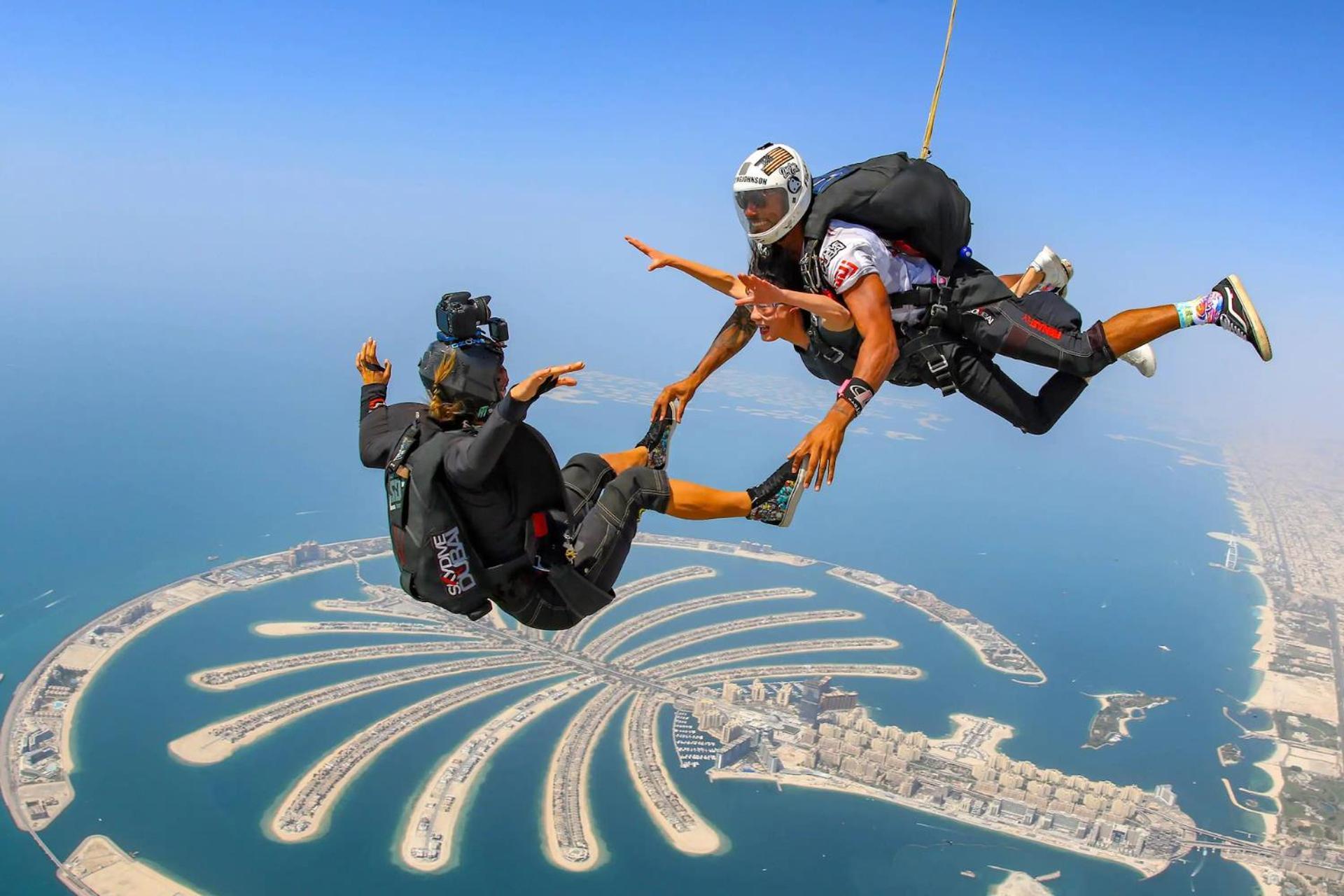 Urban Panda Hostel Marina Dubai Eksteriør bilde